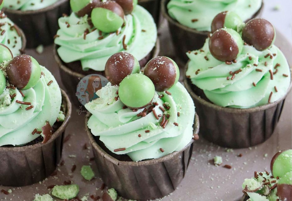 Mint Chocolate Vegan Cupcakes