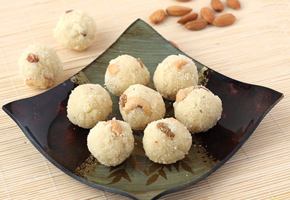 Vegan Kaju Rava Laddu