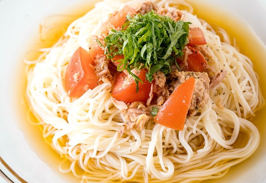 Cold Noodles With Tomatoes