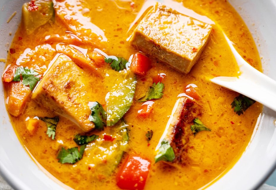 Coconut Red Curry With Tofu