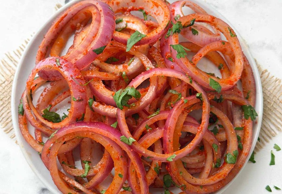 Onion Salad Recipe (Laccha Pyaaz)