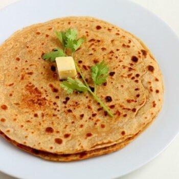Stuffed Mooli Paratha Recipe